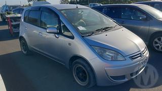 2004 Mitsubishi Colt Hatch Photo