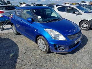 2013 Suzuki Swift Hatch Photo