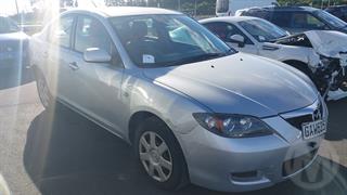2006 Mazda Axela Hatch Photo