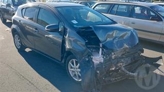2012 Toyota Aqua Hatch Photo