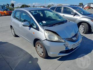 2008 Honda fit Hatch Photo