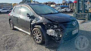2010 Toyota Auris Hatch Photo
