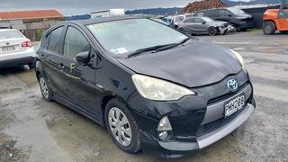 2013 Toyota Aqua Hatch Photo