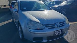 2008 Volkswagen Golf Hatch Photo