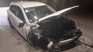 2013 Mazda Axela Hatch Photo