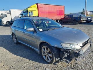 2004 Subaru Legacy Station Wagon Photo