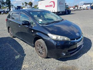 2011 Toyota Wish Station Wagon Photo