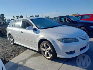 2003 Mazda Atenza Station Wagon Photo