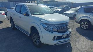 2017 Mitsubishi Triton D/cab VRX 2.4D/5AT Dual Cab Utility Photo