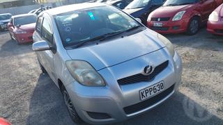 2008 Toyota Vitz Hatch Photo