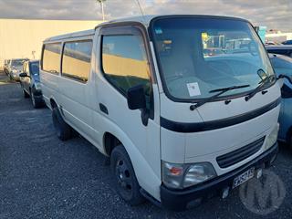 2005 Toyota Dyna Van Photo