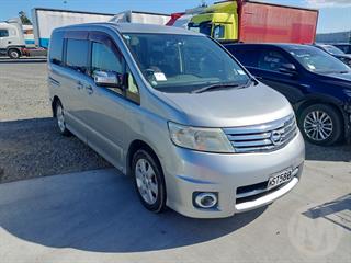 2006 Nissan Serena 2000 Station Wagon Photo