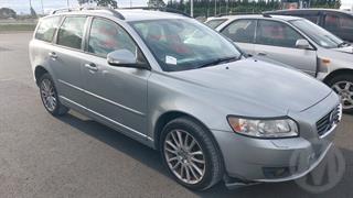 2011 Volvo V50 Station Wagon Photo