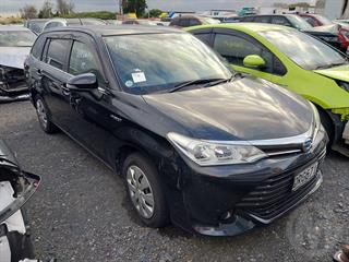2015 Toyota Corolla Fielder Station Wagon Photo