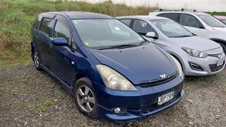 2004 Toyota Wish Station Wagon Photo