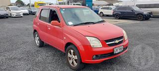 2002 Chevrolet Cruze Hatch Photo