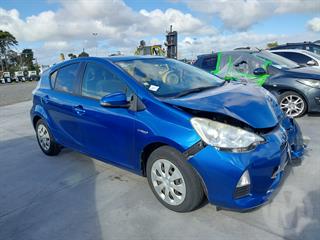 2013 Toyota Aqua Hatch Photo