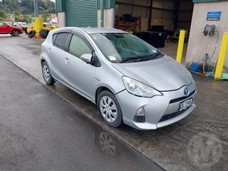 2012 Toyota Aqua Hatch Photo