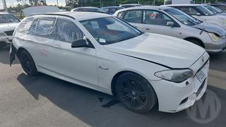 2012 BMW 523i Touring Photo