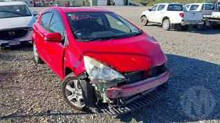 2012 Toyota Aqua Hatch Photo