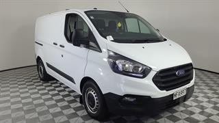 2019 Ford Transit Custom SWB Low Roof 4D Panel Van Photo