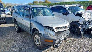 1997 Toyota RAV4 Station Wagon Photo