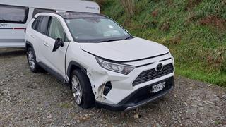 2021 Toyota RAV4 Limited 2.0P/CVT Station Wagon Photo