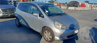 2007 Honda fit Hatch Photo