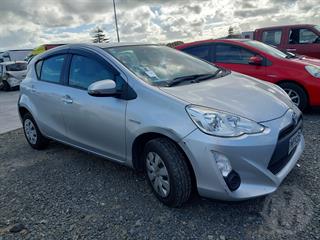 2017 Toyota Aqua Hatch Photo
