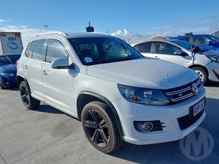 2015 Volkswagen Tiguan TSI110KW 1.4P6A/HA5 Hatch Photo