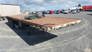 1989 Road Runner PX3CT5R1 Flat Deck Trailer Photo