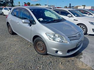 2010 Toyota Auris Hatch Photo