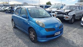 2004 Nissan March Hatch Photo