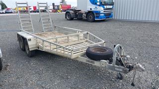 2015 Brent Smith TB2 Trailer Photo