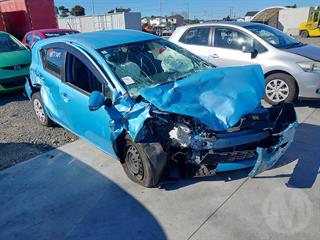 2013 Toyota Aqua Hatch Photo