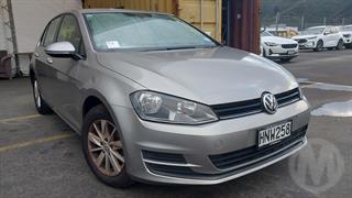 2014 Volkswagen Golf TSI Comfortline 7ds Hatch Photo