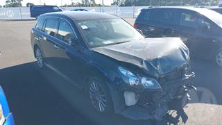 2010 Subaru Legacy Station Wagon Photo