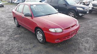 1999 Hyundai Accent 1.5GLS 5DR 5spd Hatch Photo