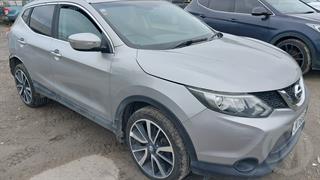 2015 Nissan Qashqai TS 1.6D/CVT 5D Hatch Photo