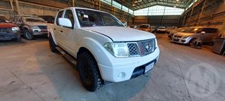 2014 Nissan Navara D/C 2.5D 2WD ST MT 4D Multi Purpose Vehicle Photo