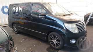 2006 Nissan Elgrand Station Wagon Photo