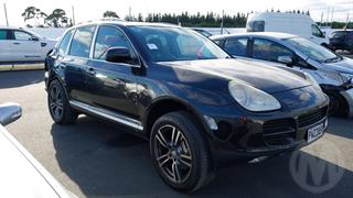 2005 Porsche Cayenne S 4 DR 6SP TIP Station Wagon Photo