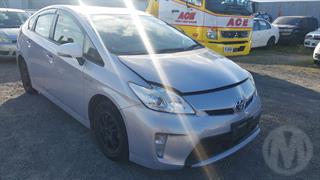 2015 Toyota Prius Hybrid Hatch Photo