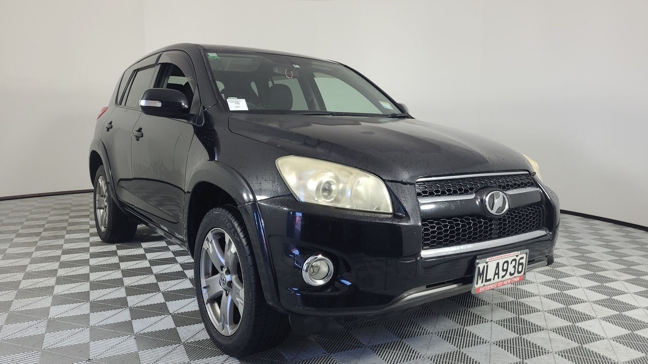 2010 Toyota RAV4 5D Station Wagon Photo