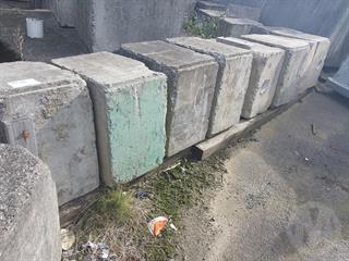 8X Kelly Concrete Blocks Construction Equipment Photo