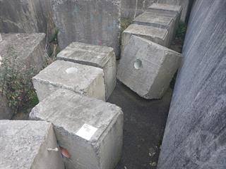 lot OF 8X Kelly Concrete Blocks Construction Equipment Photo