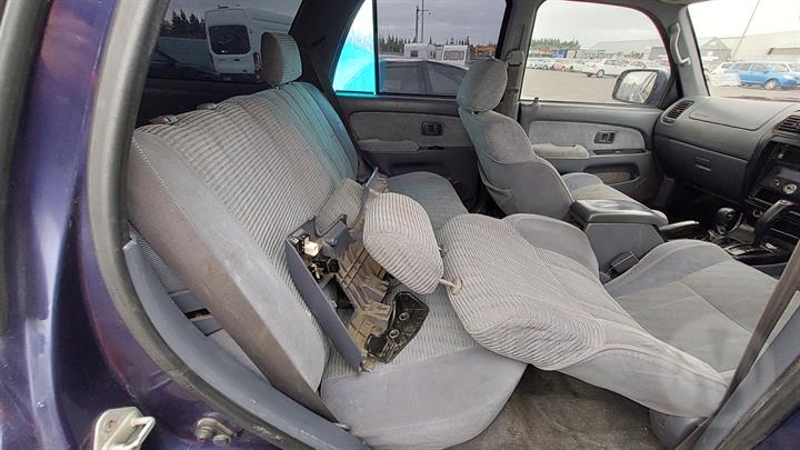 Lazy Owl Image