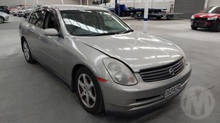 2002 Nissan Skyline 300 GT Sedan Photo