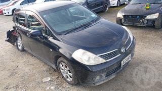 2005 Nissan Tiida Hatch Photo