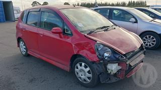 2004 Honda fit Hatch Photo